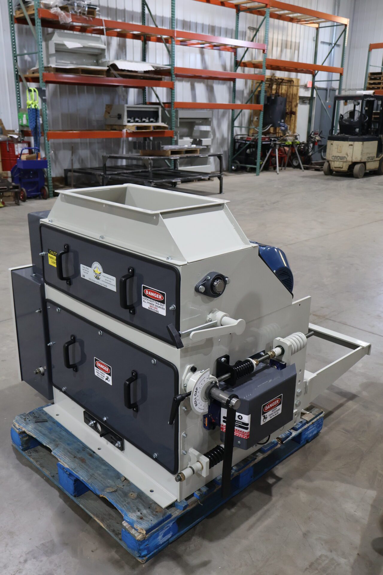 24093611 9x36 Single Cracker Feed Gate (6) (1)